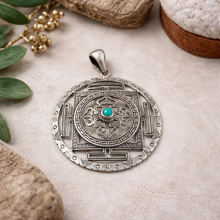 Charger l'image dans la galerie, PENDENTIF L’AXE SACRÉ Turquoise d'Arizona